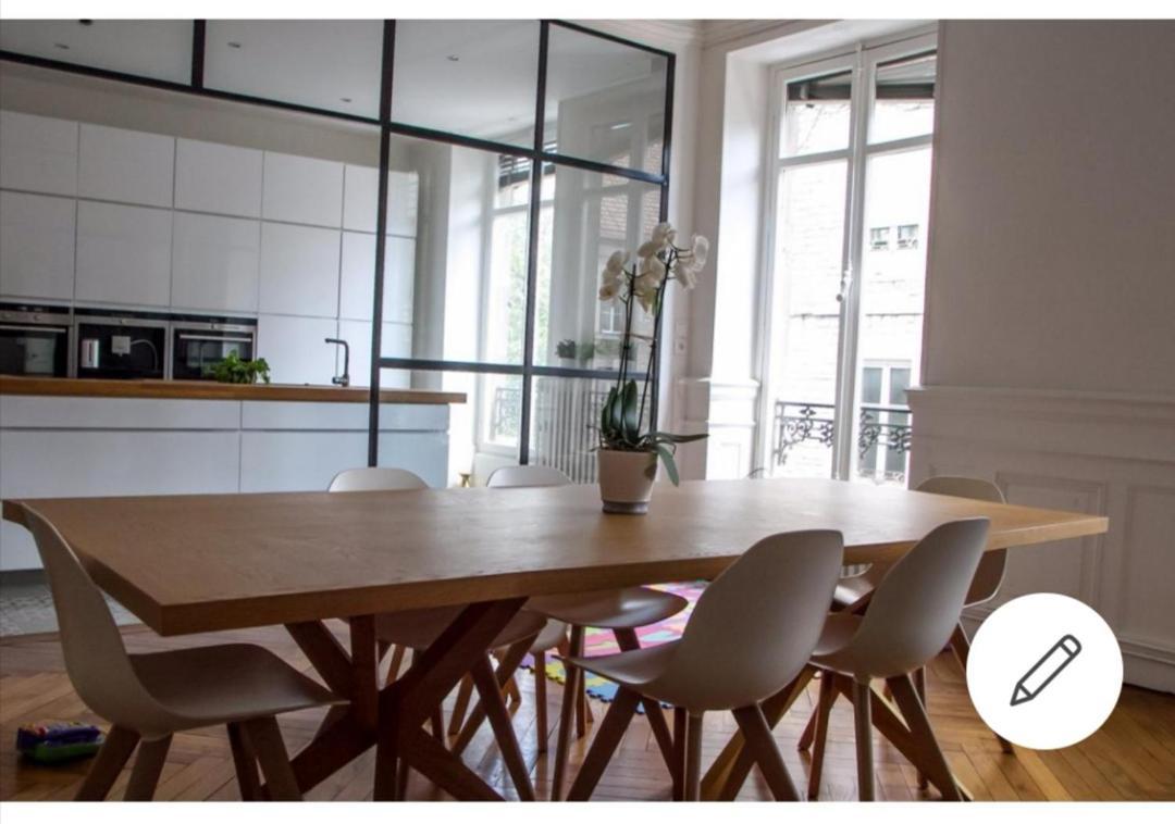 Grand Appartement Haussmannien 160M2 Besançon Exterior foto